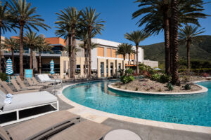 Your Guide to Retreat Pool & Cabanas at Sy...